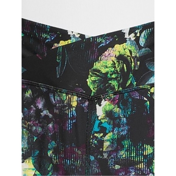Athletic Works Women’s Active High Rise Leggings in Abstract Flora Sz Medium - Picture 6 of 7